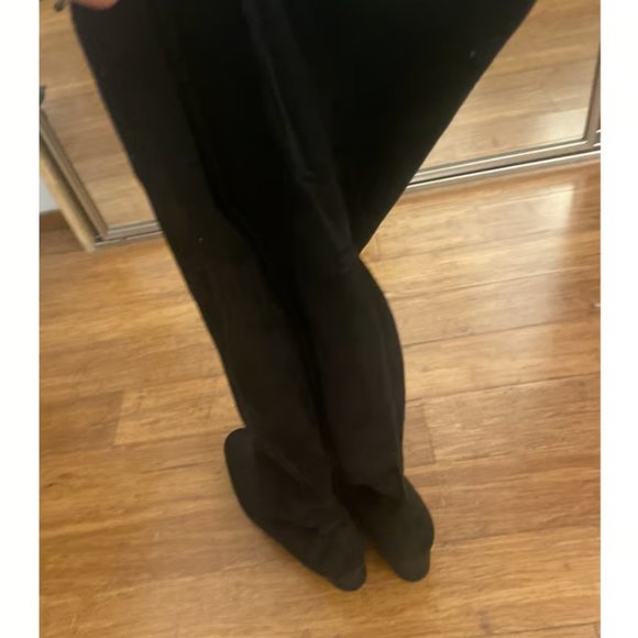 Stuart Weitzman heeled knee boots - Picture 5 of 5